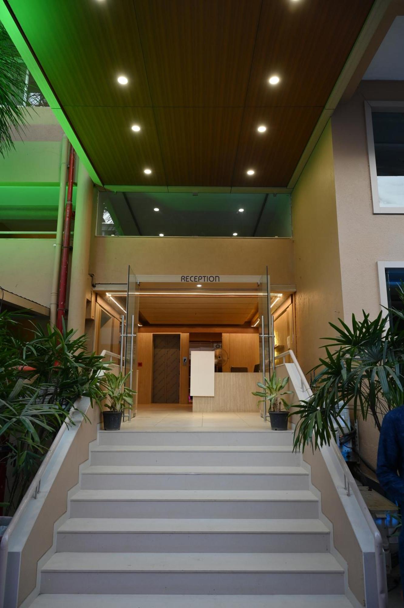 Hotel Haldi นาสิก ภายนอก รูปภาพ